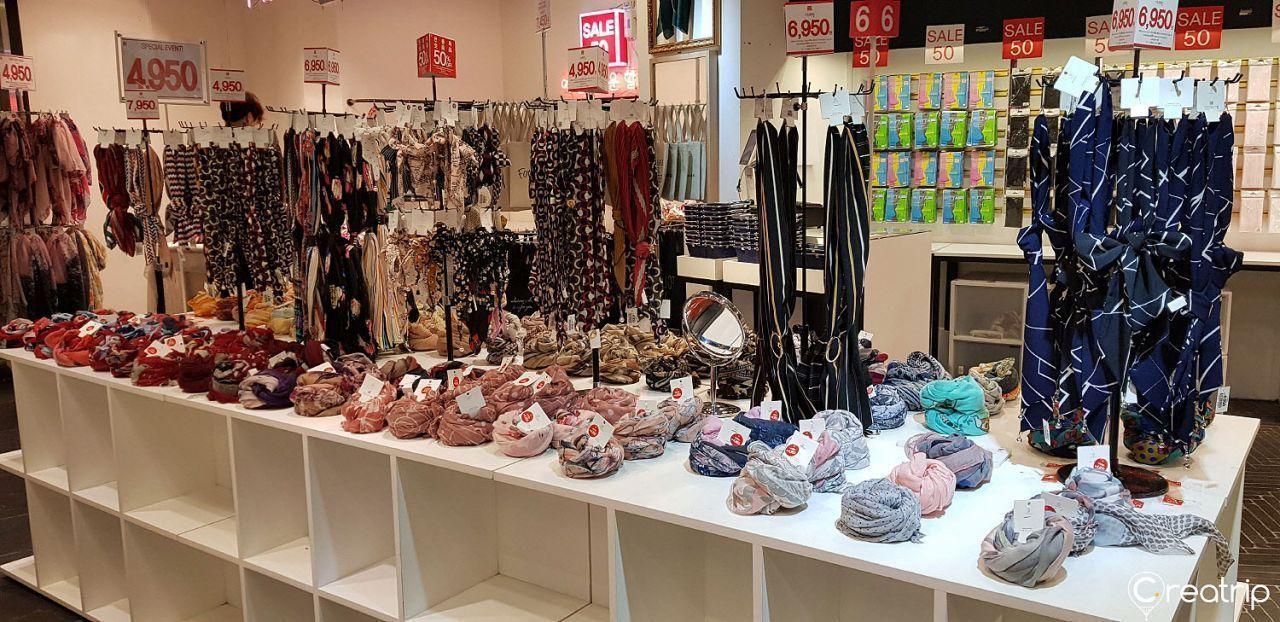 TOP 3 Korean Accessory Brands | TOP 3 Korean Accessory Brands ! Fashionable Jewelry that are loved by Koreans!